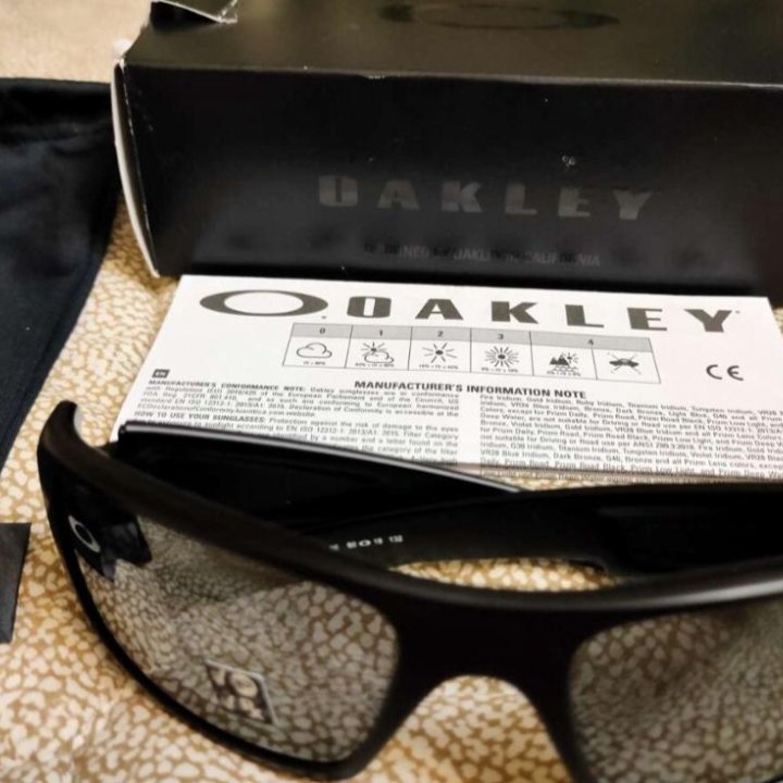 OAKLEY Oakley, очки оригинал (Поляризацией)