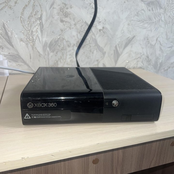 Игровая приставка Xbox 360 250 Gb с играми