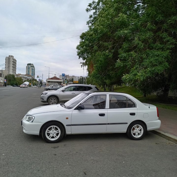 Hyundai Accent, 2005