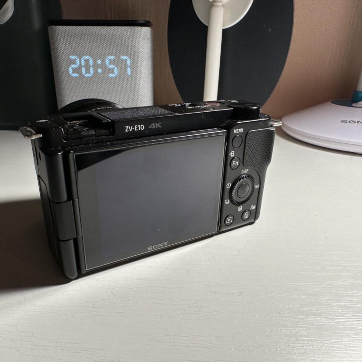 Sony ZV-E10