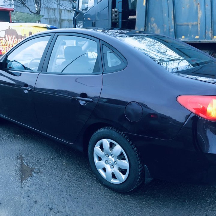 Hyundai Elantra, 2008