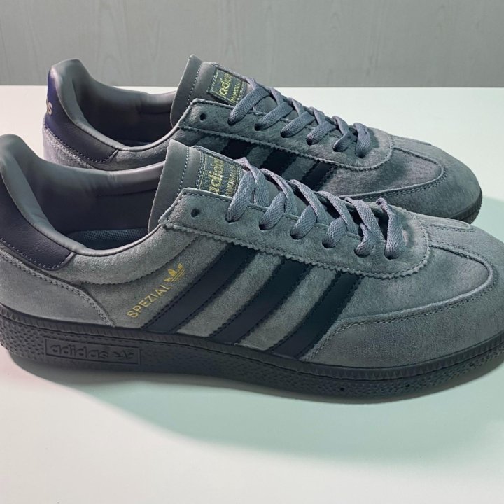 Кроссовки мужские Adidas spezial