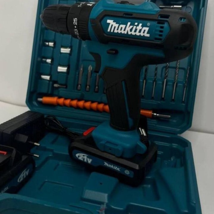 Шуруповёрт Makita 18V