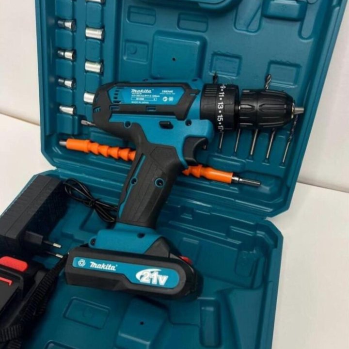 Шуруповёрт Makita 18V