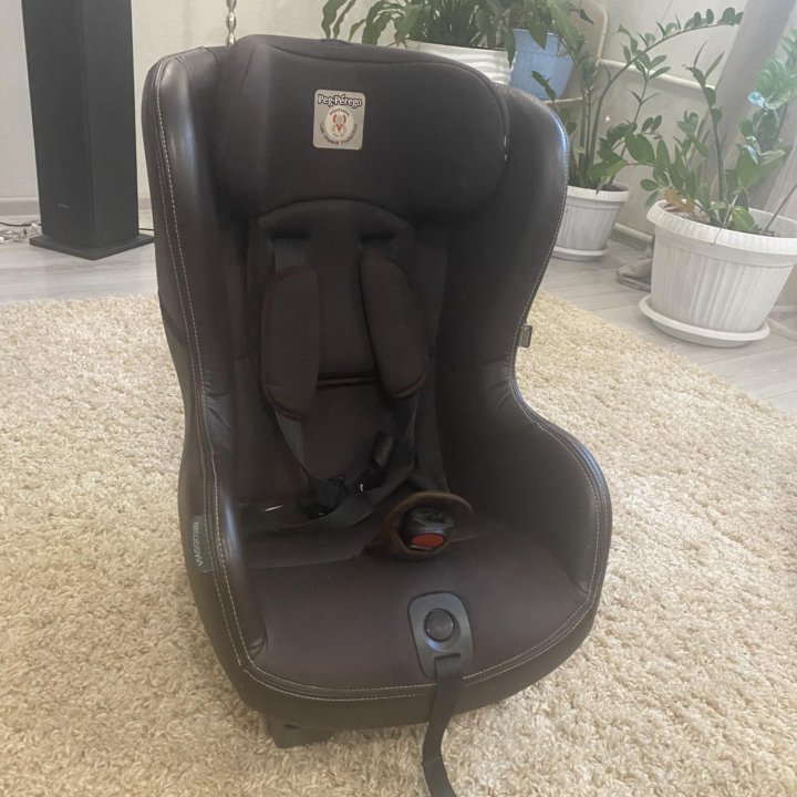 Автокресло peg perego