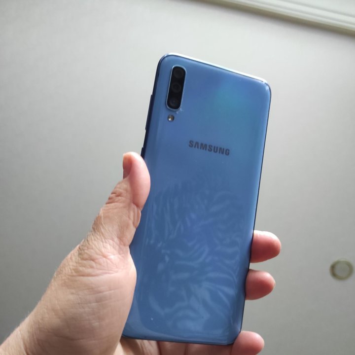 Samsung galaxy A70 128/6gb