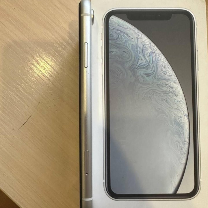 iPhone XR 64 White