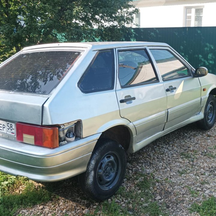 ВАЗ (Lada) 2114, 2004