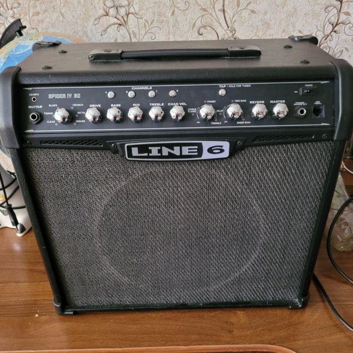 Комбоусилитель line 6 spider IV30