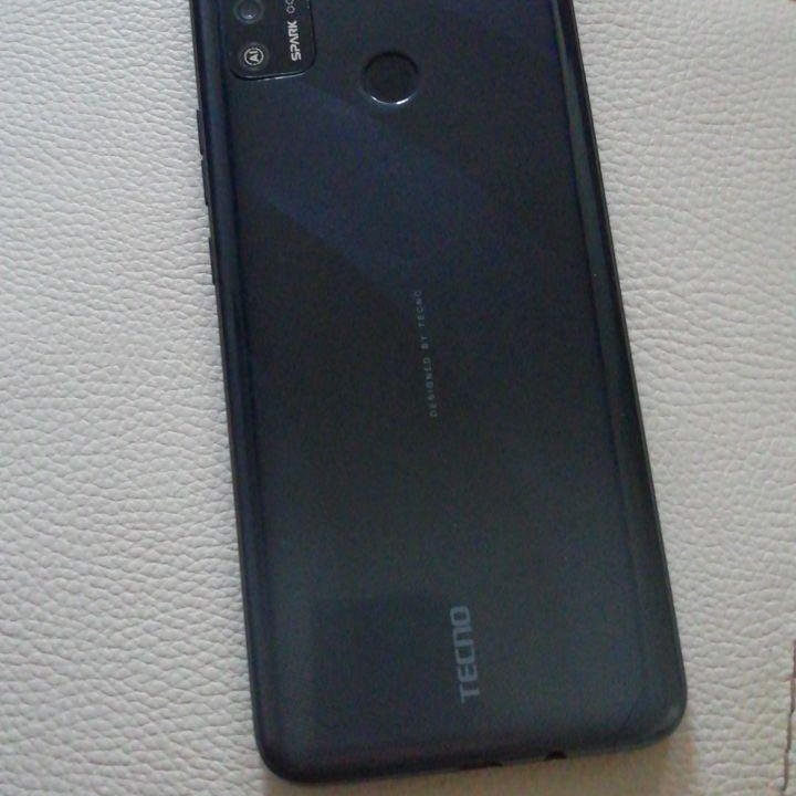 Tecno spark 5 air