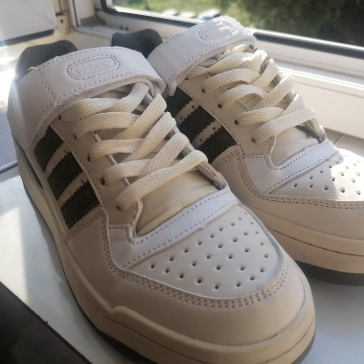 кроссовки adidas forum low