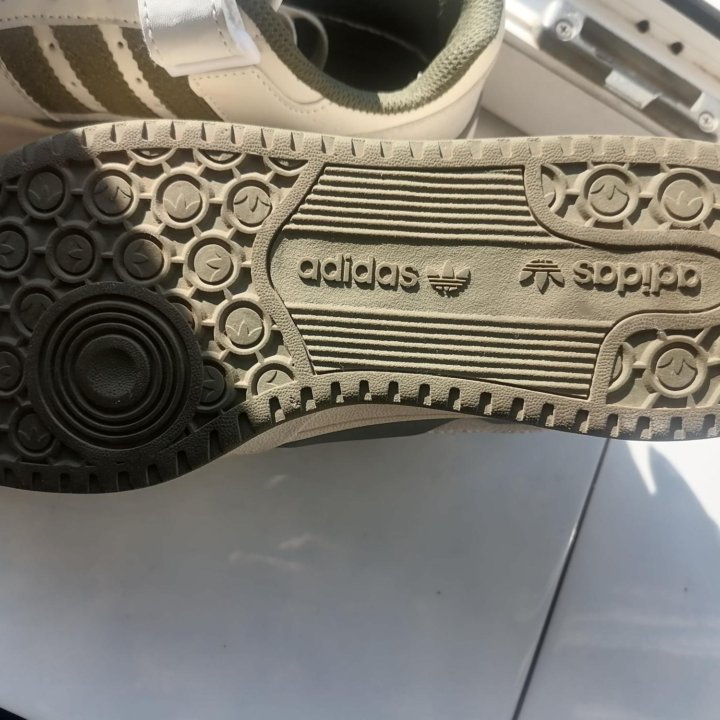 кроссовки adidas forum low