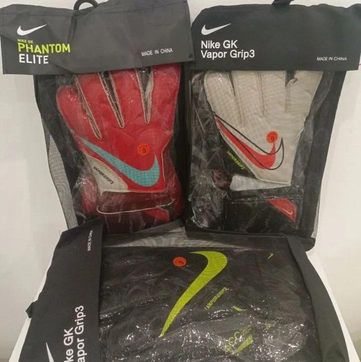 Перчатки вратарские Nike Vapor Grip