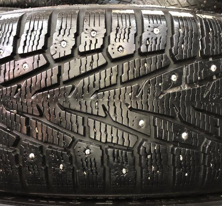 225/60/17 Nokian Tyres Hakkapeliitta 7 SUV. 4шт