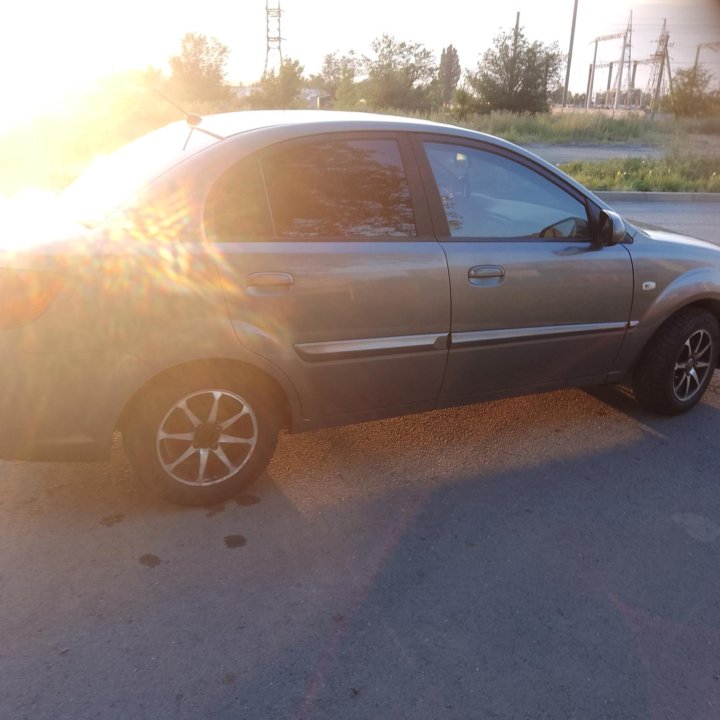 Kia Rio, 2011