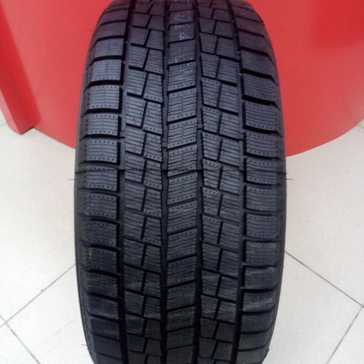 245/45R18 Foman