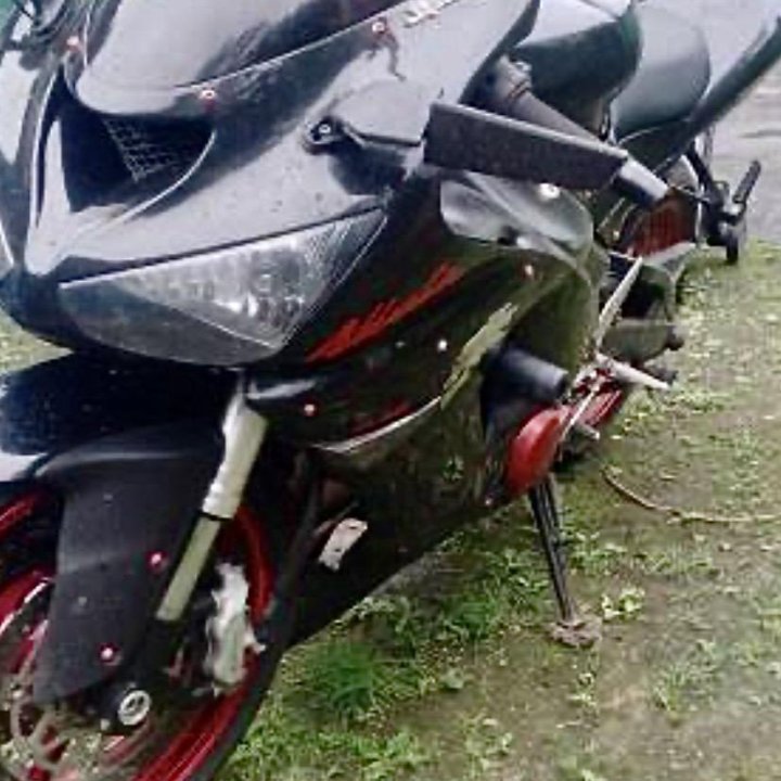 Продам мотоцикл Kawasaki Ninja ZX-6R