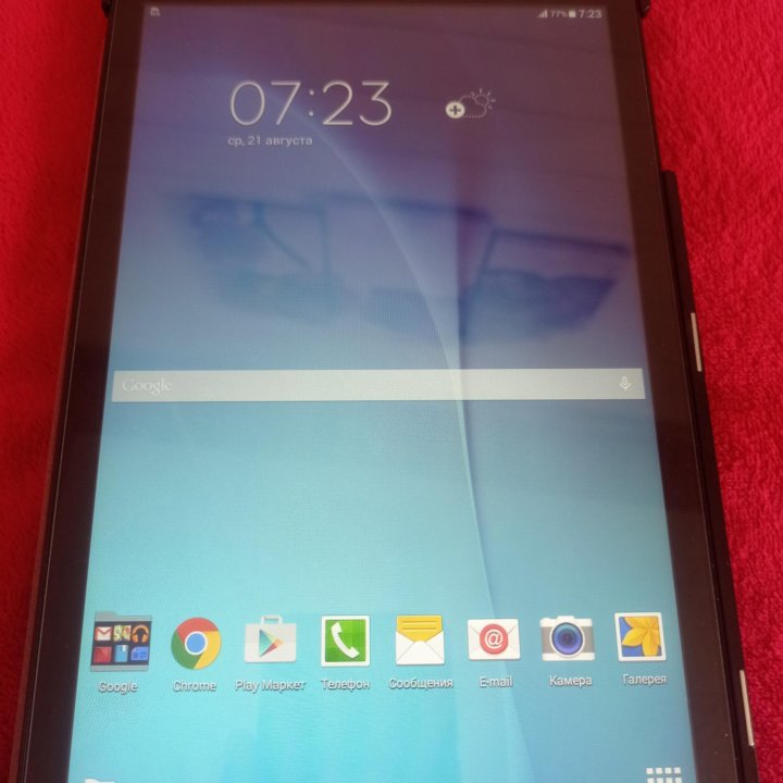 Планшет Samsung Galaxy Tab E