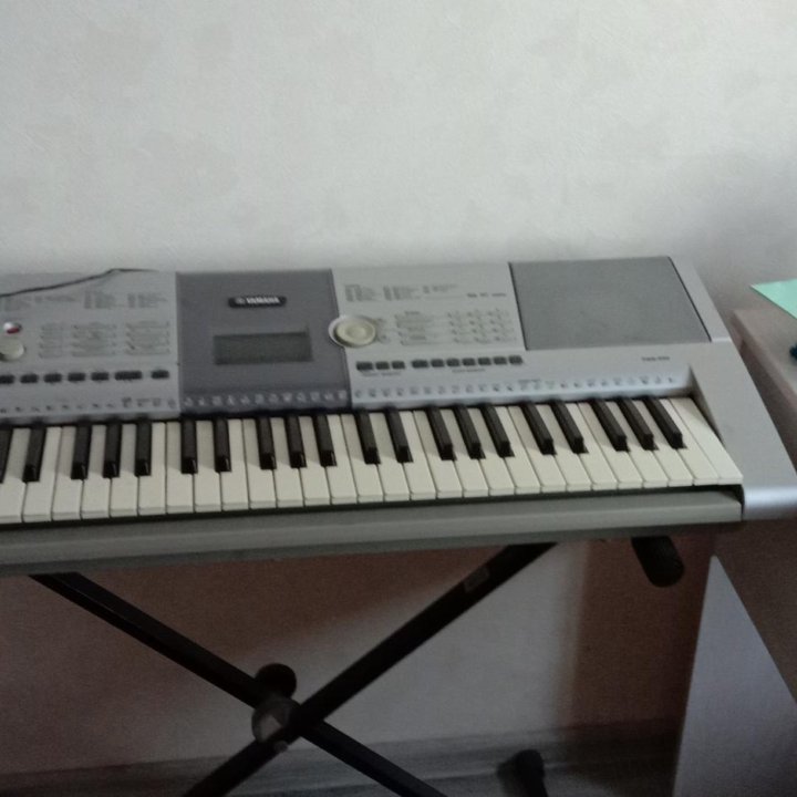 Синтезатор Yamaha psr 295