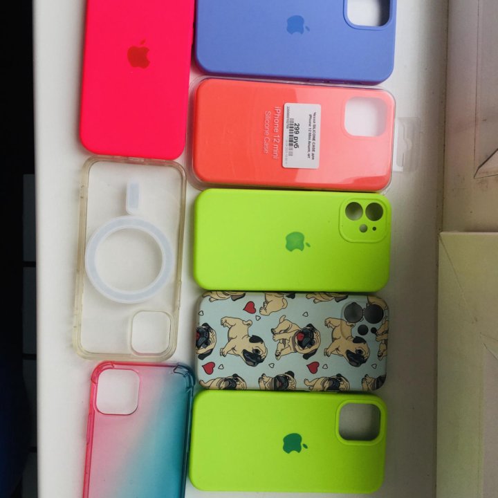 Чехлы для iPhone 12mini