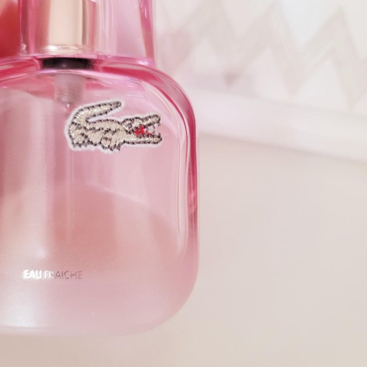 Парфюм Lacoste L12.12 pour Elle eau Fraiche 30мл