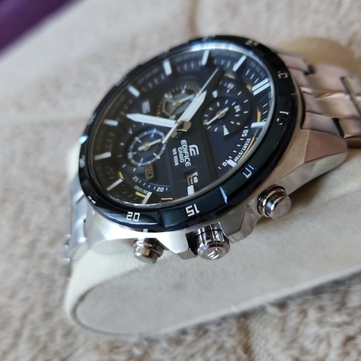 Casio Edifise EFR-556 DY