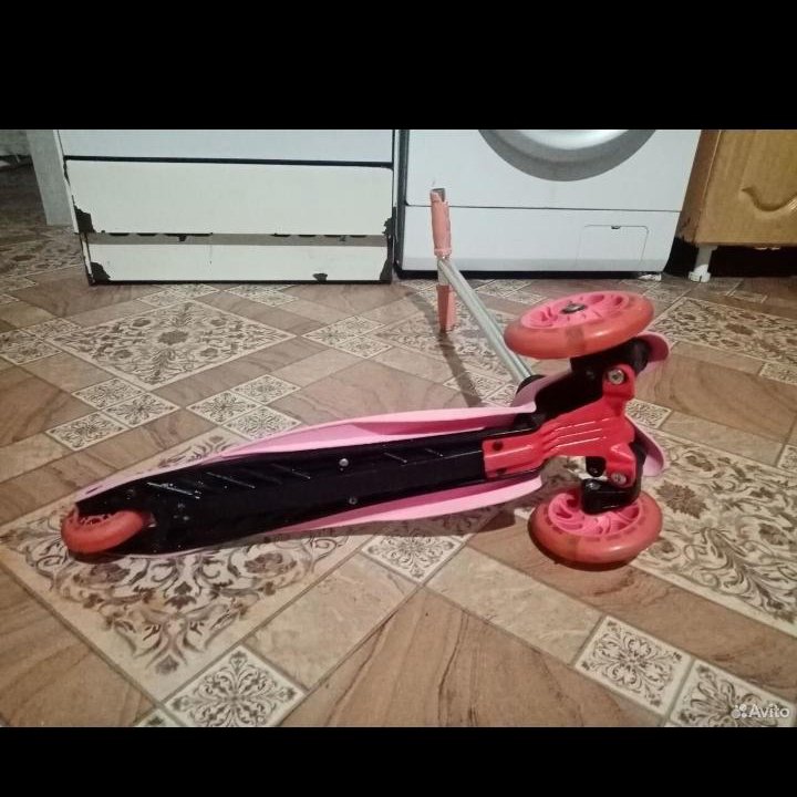 Детский самокат