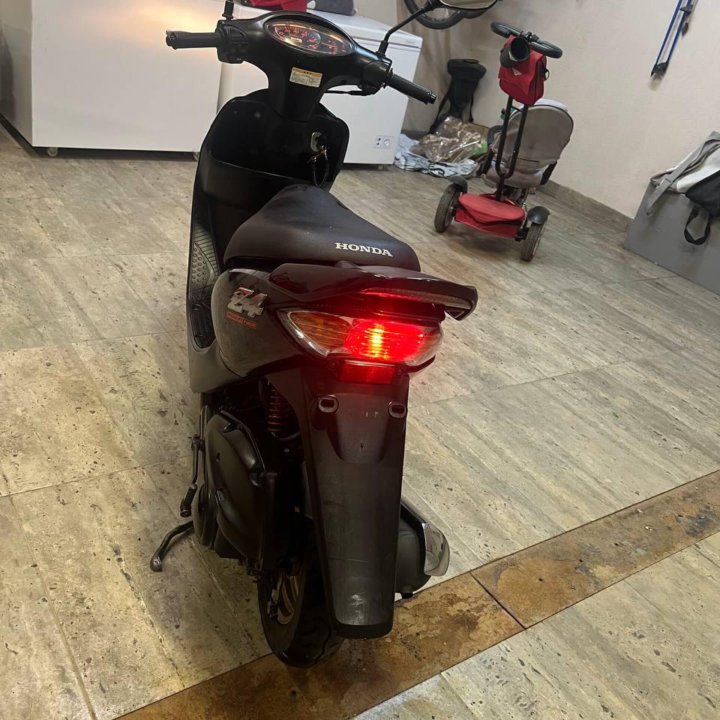 Honda dio z4 af63