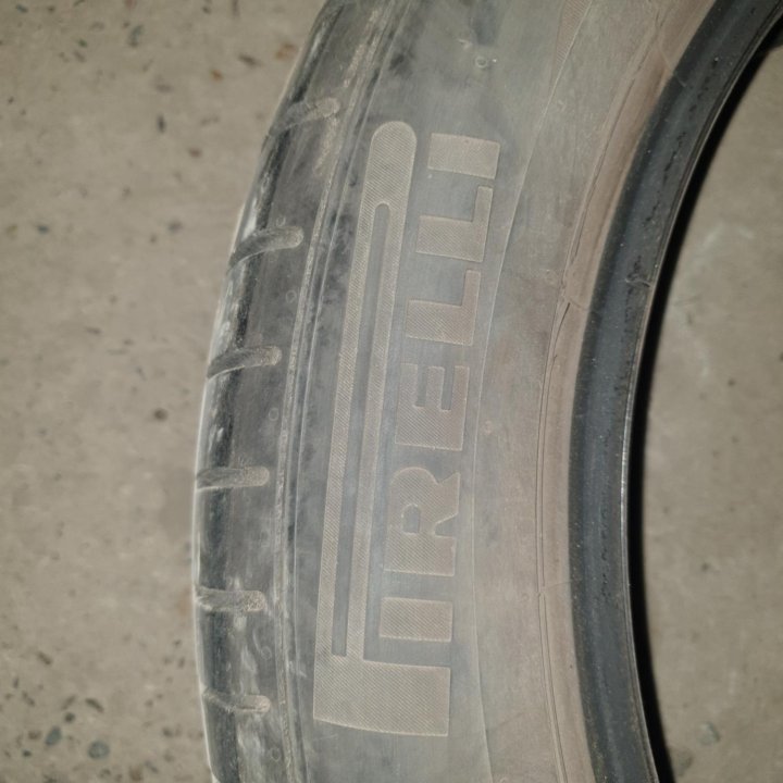 Шина Pirelli P Zero 235/50/19