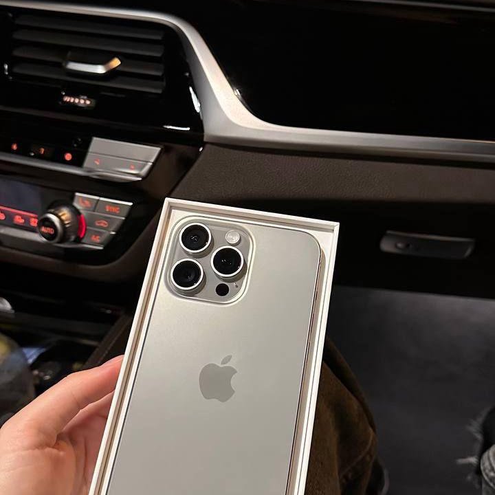 iPhone 15 pro max