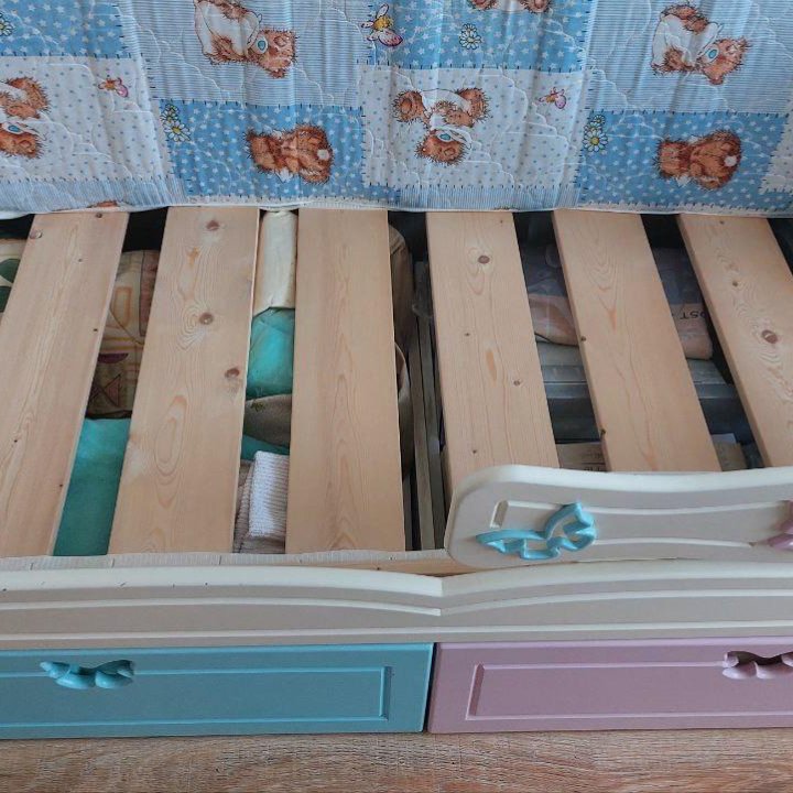 Кроватка для девочки
