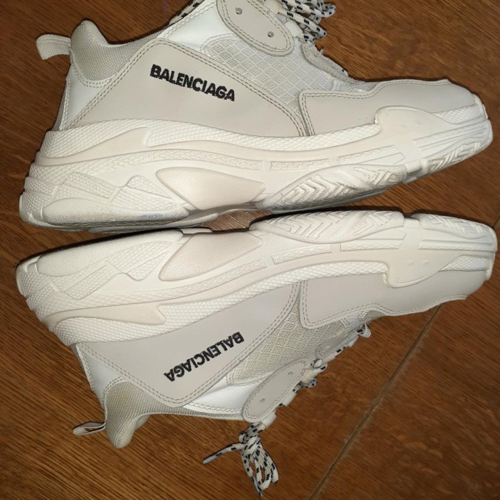 Кроссовки Balenciaga