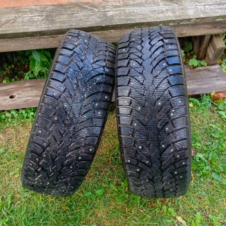 Шины зимние Pirelli Formula ICE 225/65 R17 102T