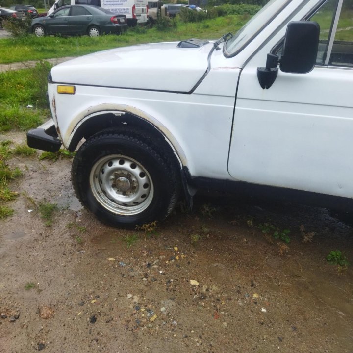 ВАЗ (Lada) Niva (4x4/Legend), 1995