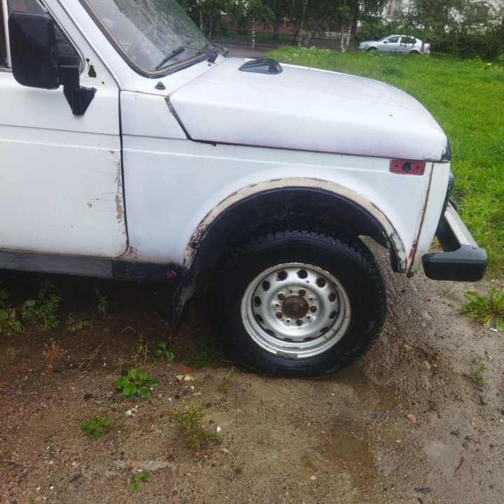 ВАЗ (Lada) Niva (4x4/Legend), 1995