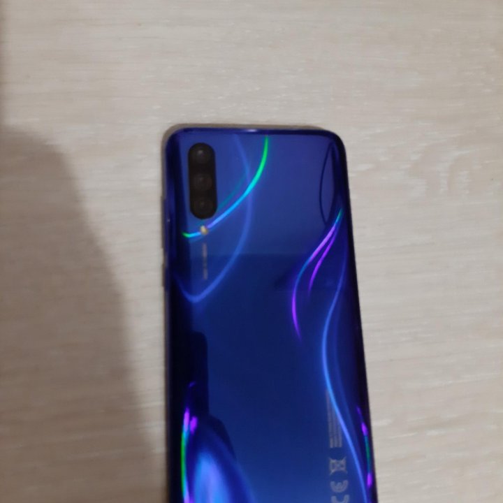 Смартфон Xiaomi Mi 9 Lite 6/128GB синий