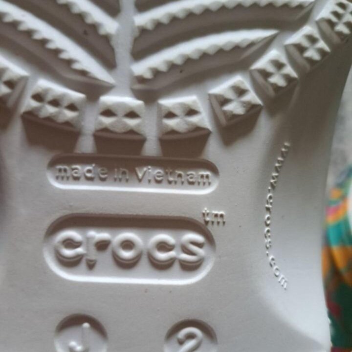 Crocs