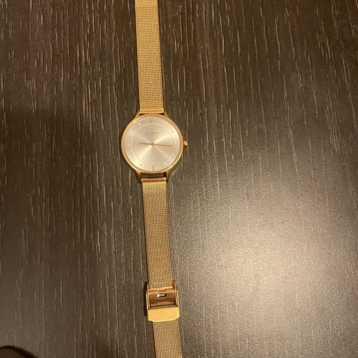 Часы женские SKAGEN