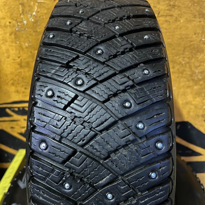 Зимние шины GoodYear UltraGrip Arctic Ice R15