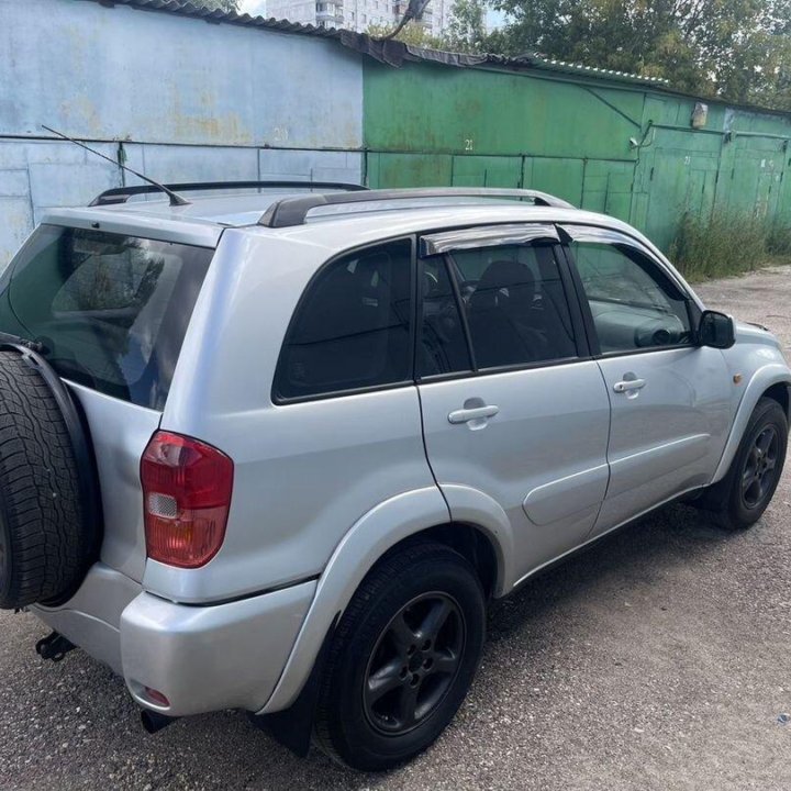 Toyota RAV4, 2003