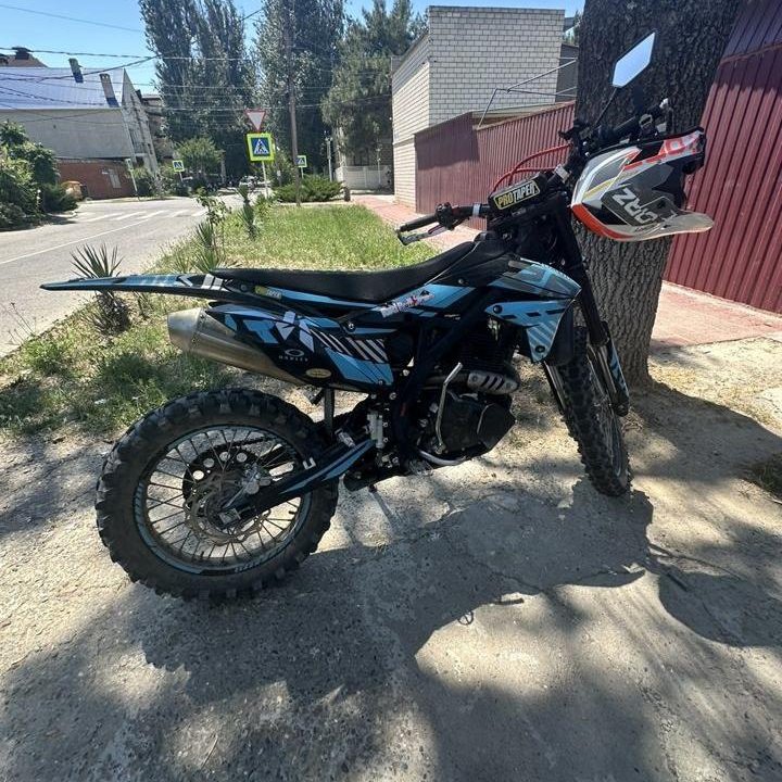 Regulmoto zr250pr