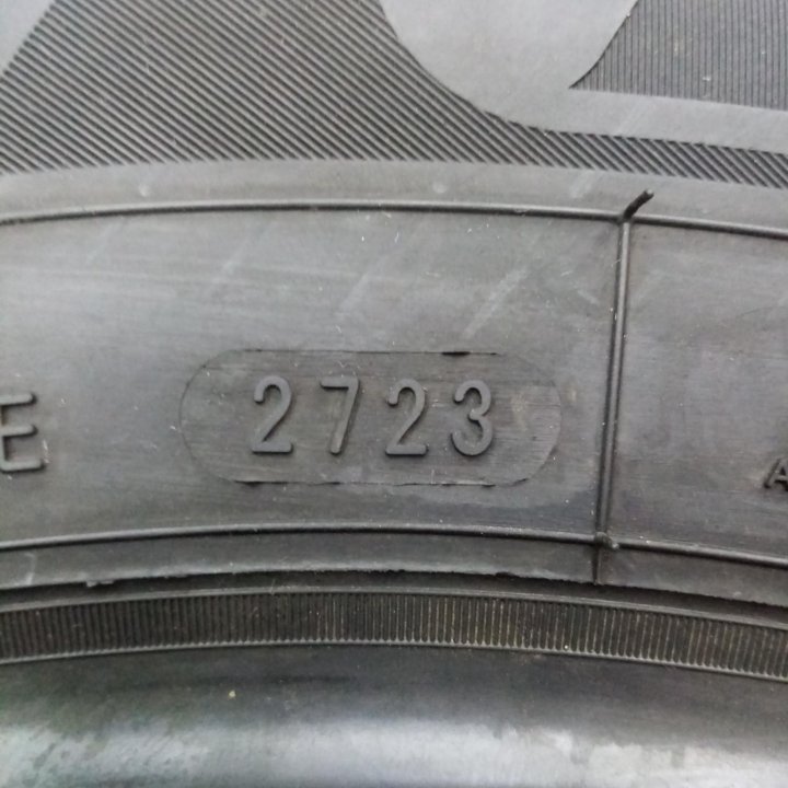 215/70R15 Farroad FRD - 75