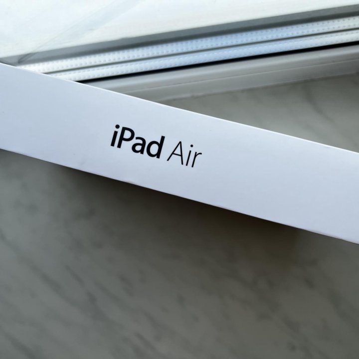 iPad Air Wi-Fi + Cellular