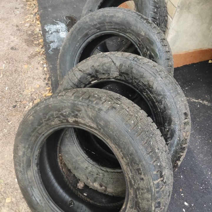 Зимние шины nokian Nordman 235/65/17