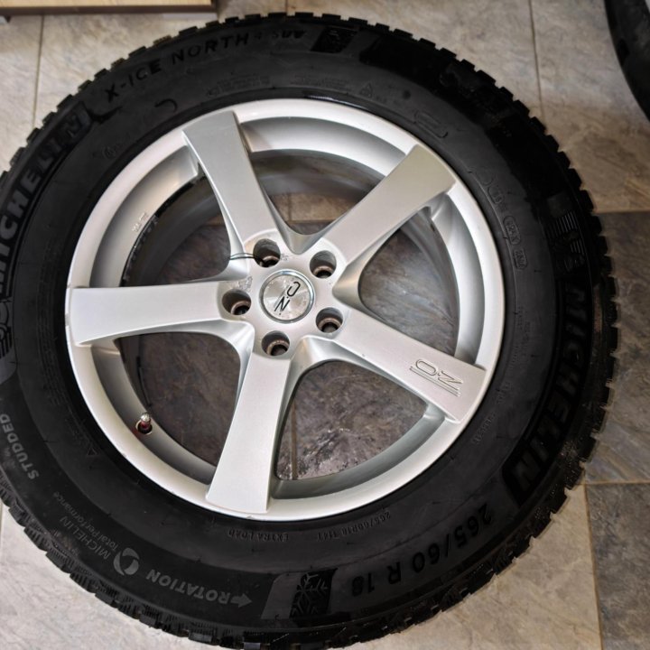 Комплект зимних колес Michelin R18 с Infiniti FX35