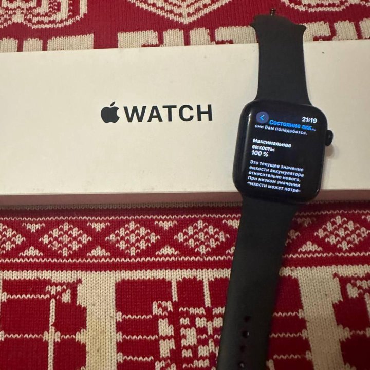 Apple Watch SE(2nd) 44 Midnight 100% батарея