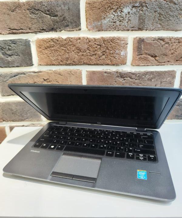 Ноутбук HP EliteBook 820