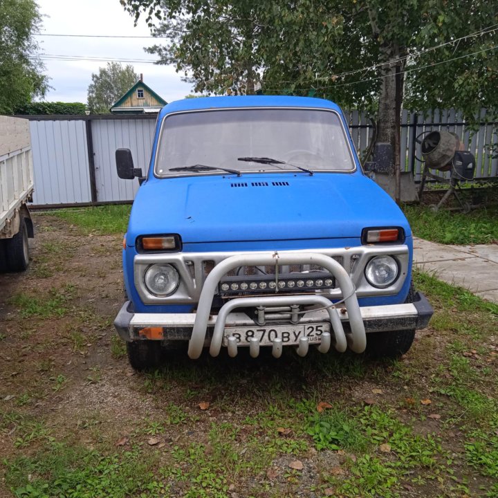 ВАЗ (Lada) Niva (4x4/Legend), 1991