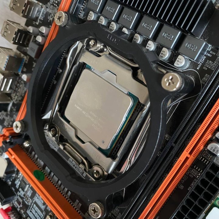 Комплект xeon X99 32GB DDR4 E5-2660V3