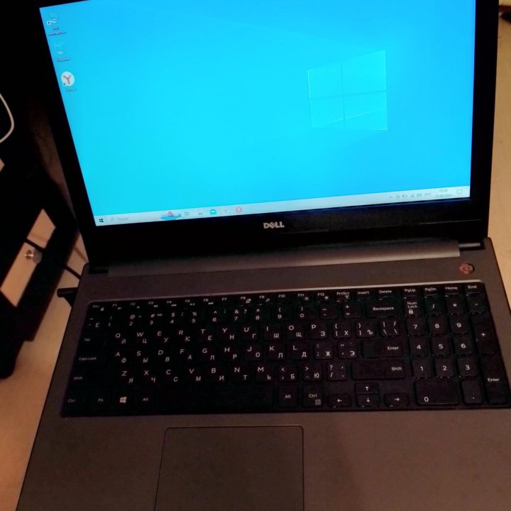 DELL P51F i5 5200U